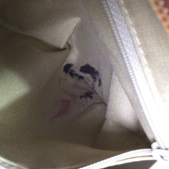 Berge Embossed Rose Leather Dark Wash Blue Denim Single Handle Bucket Handbag - Picture 13 of 16